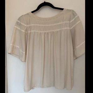 Retro-style flowy blouse